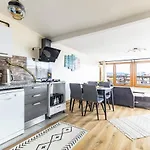 City View Flat W Terrace 10 Min To Buyaka Mall